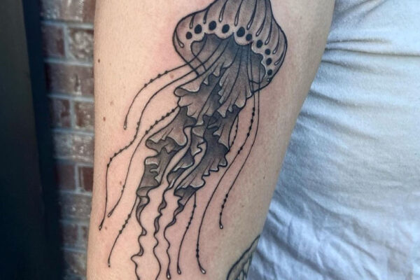 maci-jellyfish-shanghaitattoo-folsom