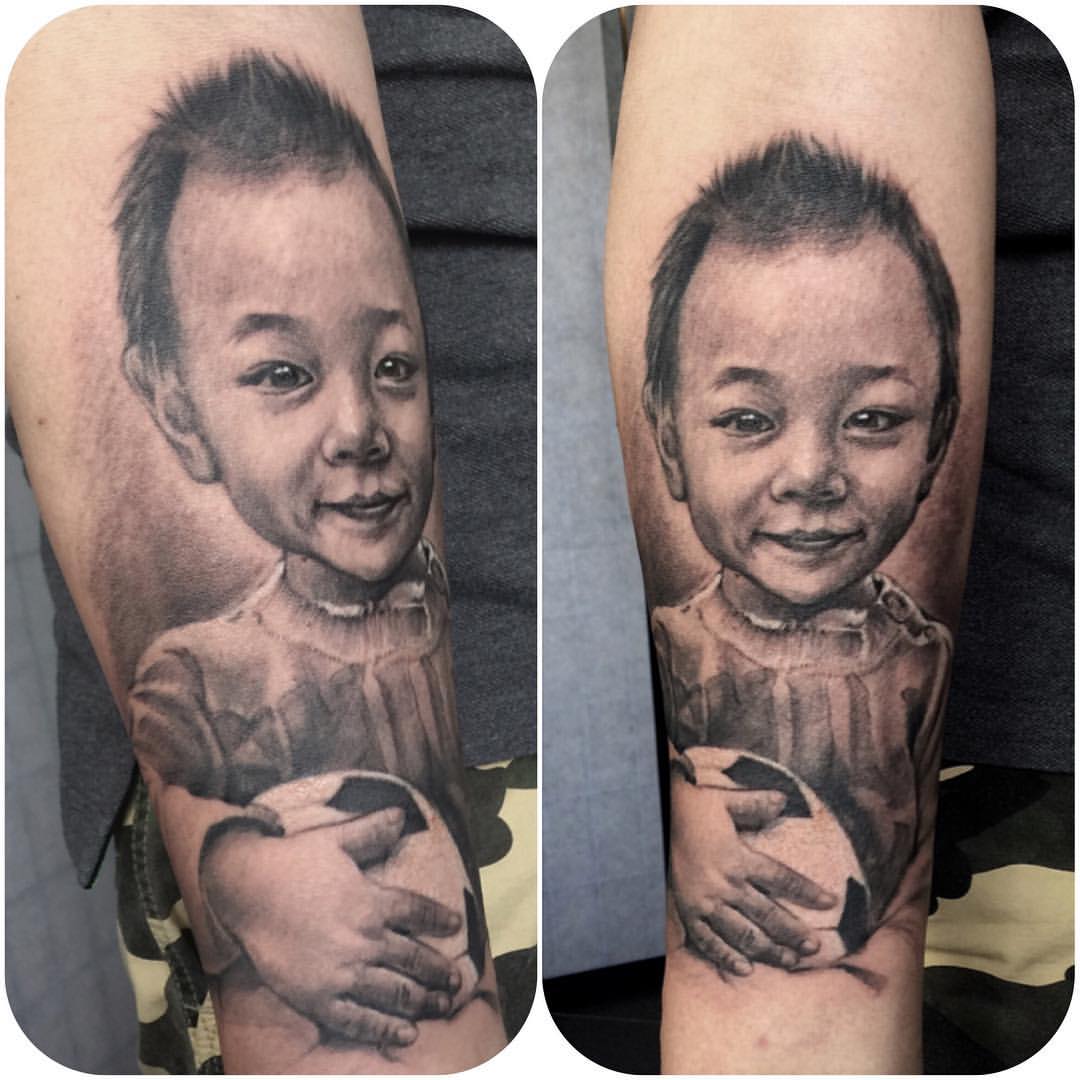 zhuo dan ting tattoo work kid portrait tattoo卓丹婷纹身作品 孩子肖像纹身1 1