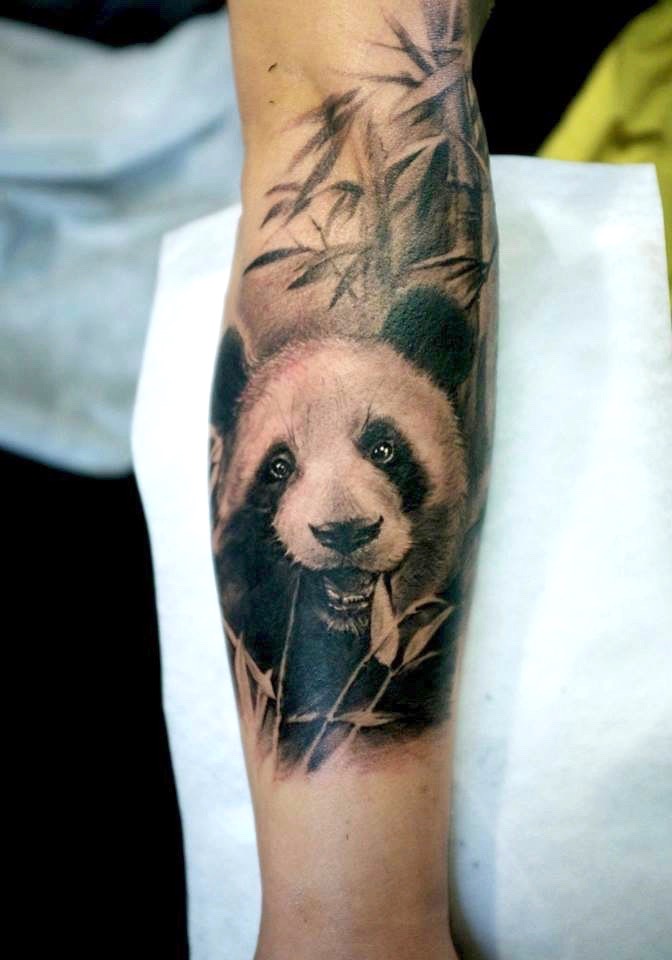 zhuo dan ting tattoo work panda tattoo的、卓丹婷纹身熊猫 1